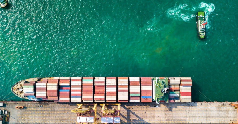 Commercio, ad agosto cala di oltre il 21% l’export verso gli Usa mentre accelera l’import (+68,5%) Commercio, ad agosto cala di oltre il 21% l’export verso gli Usa mentre accelera l’import (+68,5%)
