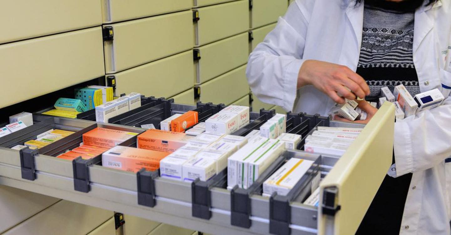 https://i2.res.24o.it/images2010/S24/Documenti/2025/10/02/Immagini/Ritagli/video-farmaci-U26802483086iGH-1440x752@IlSole24Ore-Web.jpg