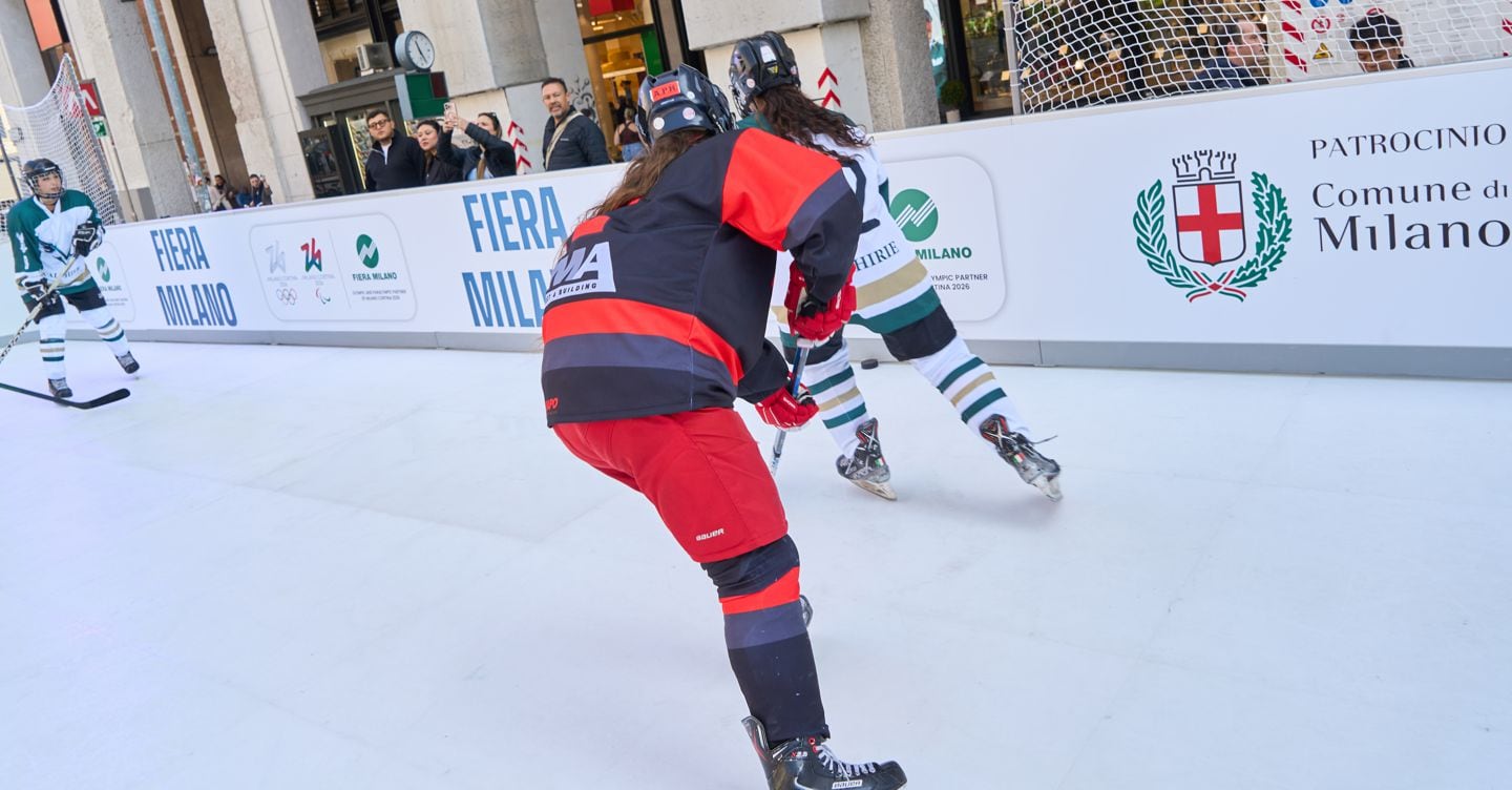https://i2.res.24o.it/images2010/S24/Documenti/2025/10/04/Immagini/Ritagli/251003_Hockey_0008025-U00180777657yqf-1440x752@IlSole24Ore-Web.jpg