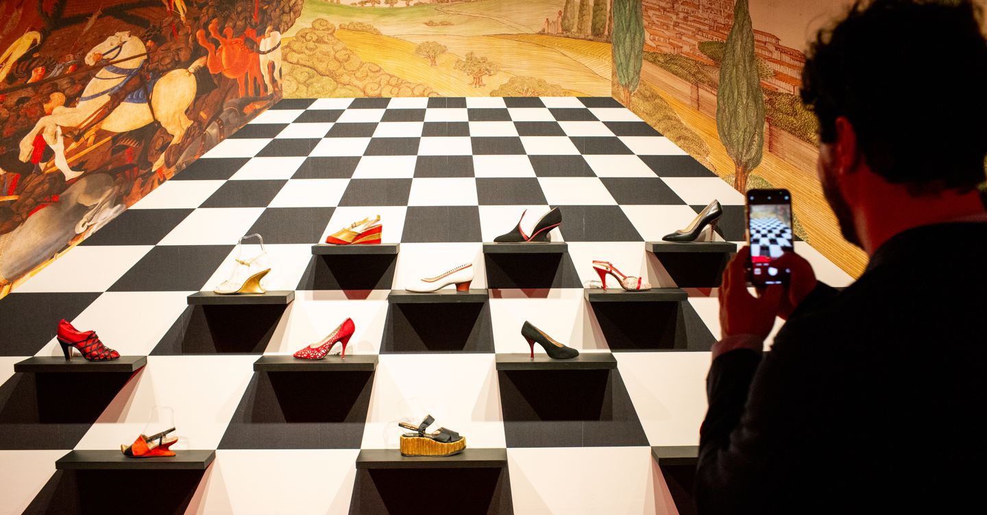 https://i2.res.24o.it/images2010/S24/Documenti/2025/10/04/Immagini/Ritagli/Museo%20Ferragamo,%20credits%20Lorenzo%20Passoni-U50852341612IEJ-1440x752@IlSole24Ore-Web.jpg