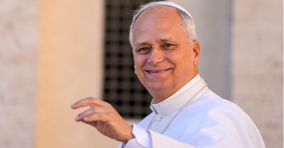 Il Papa firma il suo primo documento “Dilexi te”