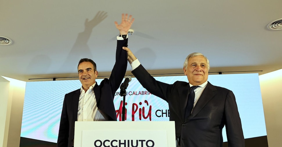 Calabria: Forza Italia primo partito, tiene il Pd. M5s in calo