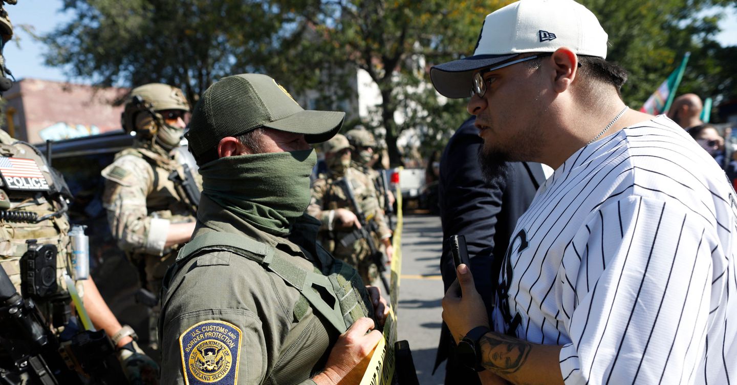 Stop all’invio di militari: anche Chicago cerca di resistere a Trump