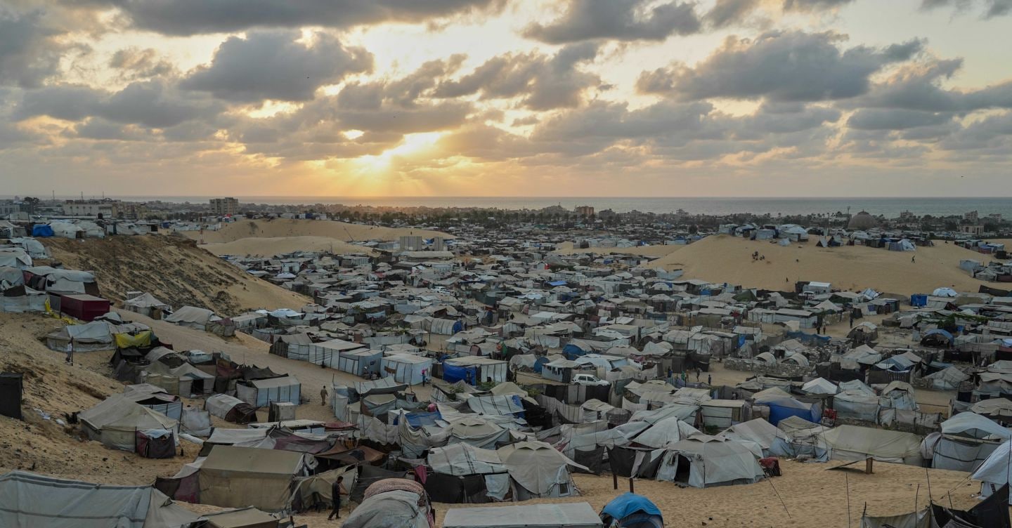 Flotilla: Greta Thunberg tra 171 attivisti espulsi oggi. Fonti Gaza: raid Idf continuano