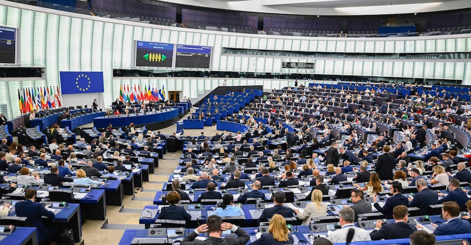Il Parlamento Ue dice stop all’uso di termini come «veggie burger» o «hamburger di soia» Il Parlamento Ue dice stop all’uso di termini come «veggie burger» o «hamburger di soia»