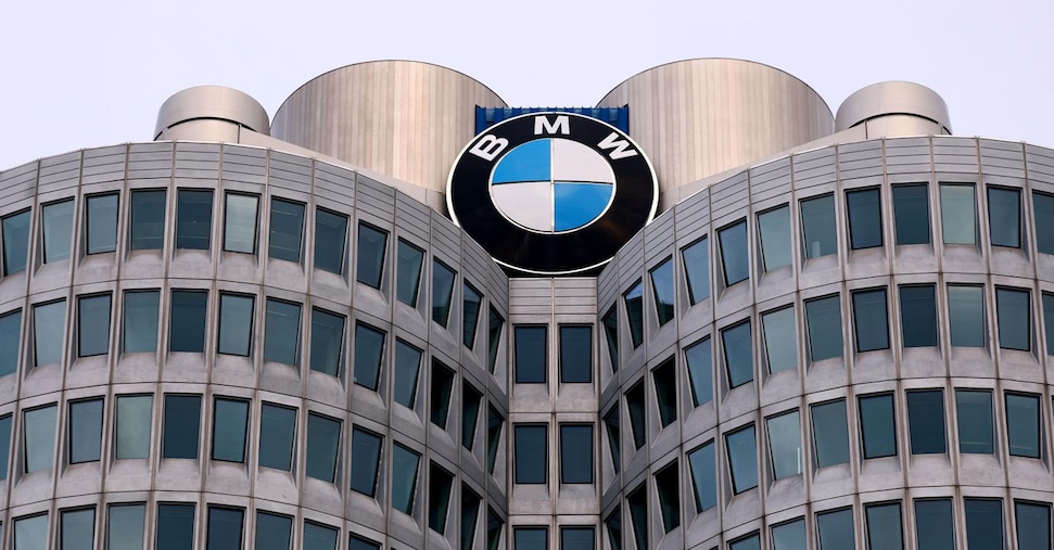 Bmw taglia le stime sugli utili, nonostante lo scatto delle vendite