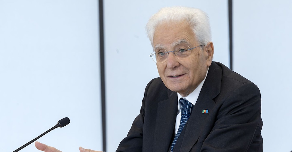 San Francesco, Mattarella promulga la legge ma avverte: «Testo non chiaro, il 4 ottobre c’è anche santa Caterina» San Francesco, Mattarella promulga la legge ma avverte: «Testo non chiaro, il 4 ottobre c’è anche santa Caterina»