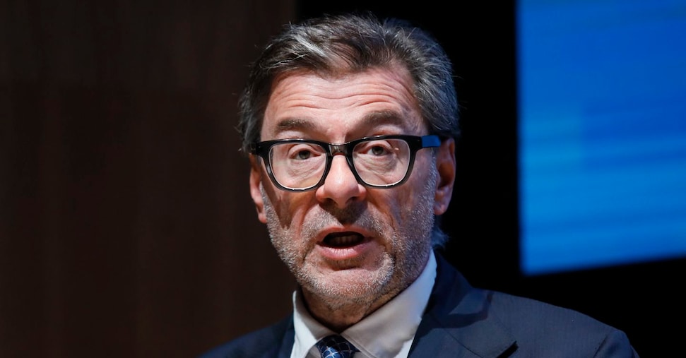Giorgetti: «Livello tassi Bce a nostro avviso ancora rivedibile» Giorgetti: «Livello tassi Bce a nostro avviso ancora rivedibile»