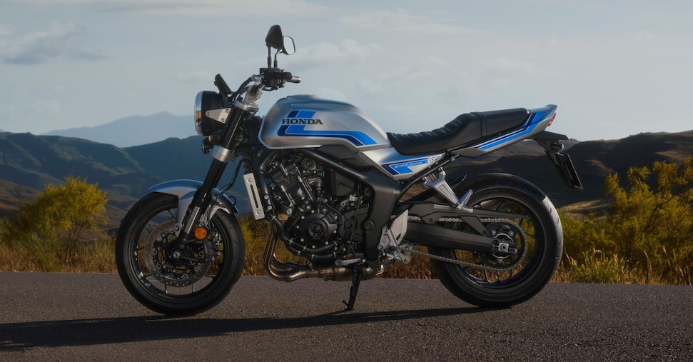 Honda Cb1000F, debutta la nuova sportiva retrò Honda Cb1000F, debutta la nuova sportiva retrò