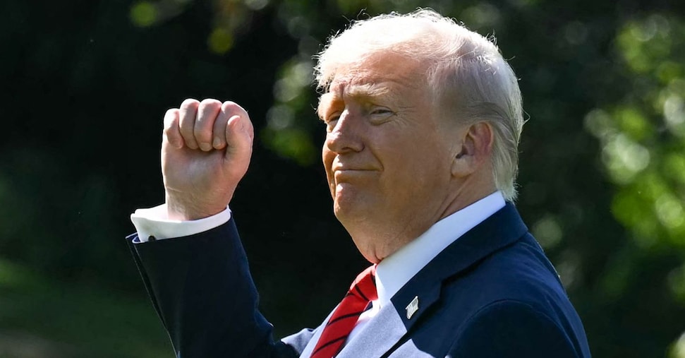 Dazi, Trump: Cina ostile valuto massiccio aumento tariffe. Scatta la “guerra delle navi”