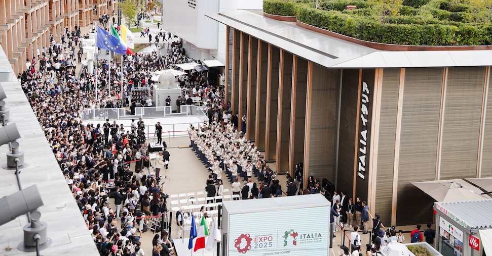 1,76 miliardi di investimenti siglati