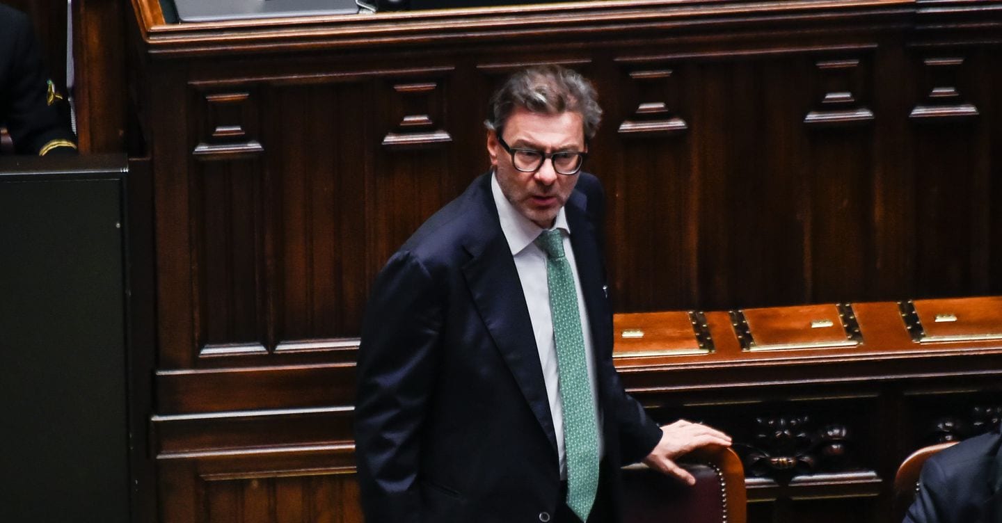 Italy approves budget raising wages