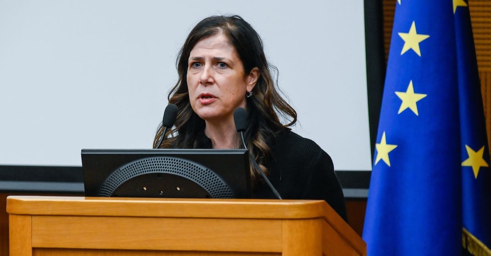 Caso Todde, Consulta: inammissibile conflitto Regione Sardegna