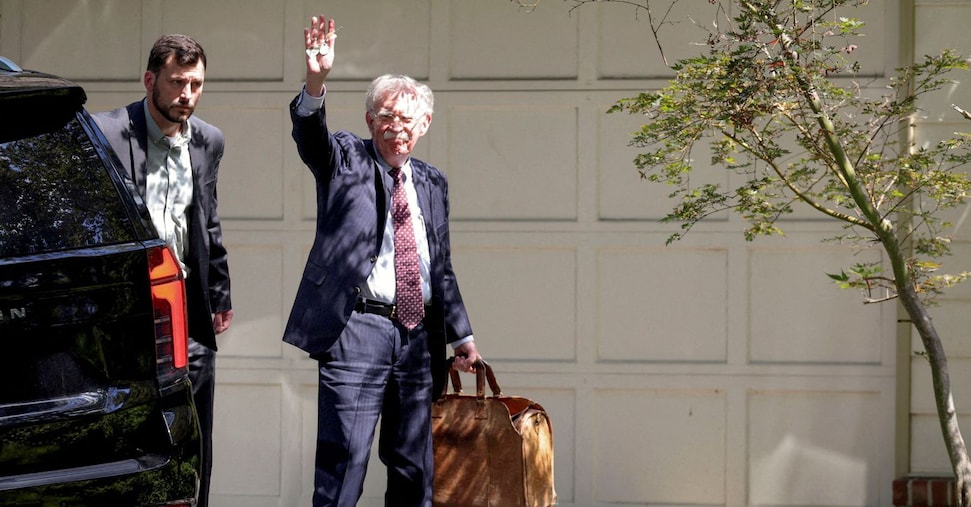 Bloomberg: «John Bolton è stato incriminato»