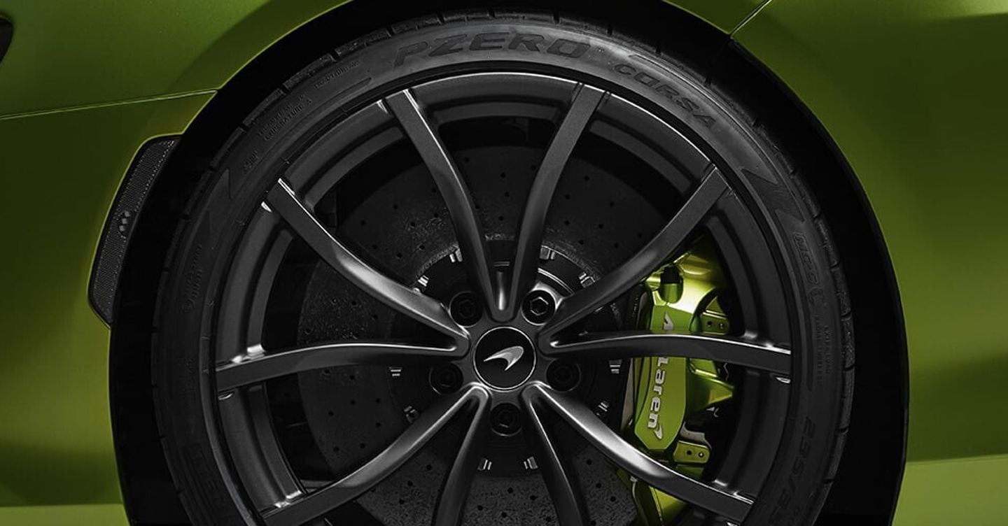 Pirelli, il mercato scommette sulle tecnologie Cyber Tyre