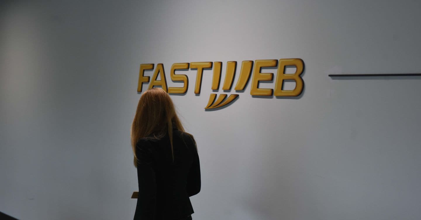 https://i2.res.24o.it/images2010/S24/Documenti/2025/10/23/Immagini/Ritagli/FASTWEB-IMAGO-U63750507545HvU-1440x752@IlSole24Ore-Web.jpg