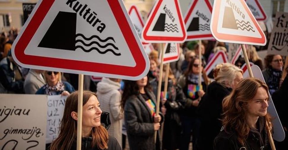 La Biennale di Kaunas in tempi di protesta La Biennale di Kaunas in tempi di protesta