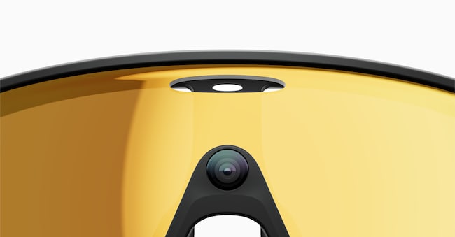 Oakley Meta Vanguard 外观图，展示 PRIZM 镜片与运动化镜框设计