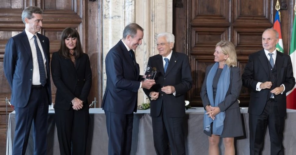 Mattarella: più fondi alla ricerca contro il cancro, l’Airc un vanto per l’Italia Mattarella: più fondi alla ricerca contro il cancro, l’Airc un vanto per l’Italia
