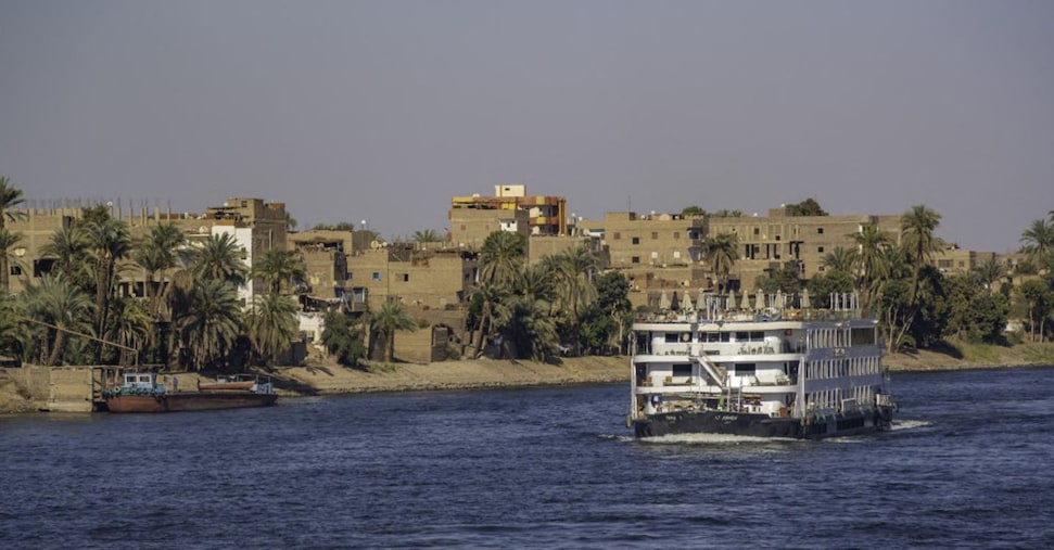 Incendio su una nave da crociera sul Nilo, circa 80 italiani messi in salvo