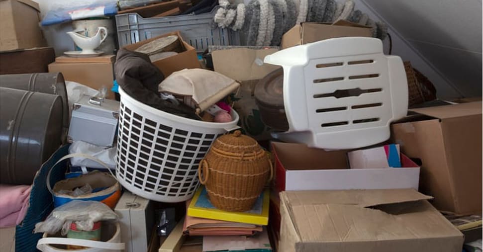 Dagli abiti ai giornali fino alle scatole: l’accumulo compulsivo è una malattia? Dagli abiti ai giornali fino alle scatole: l’accumulo compulsivo è una malattia?