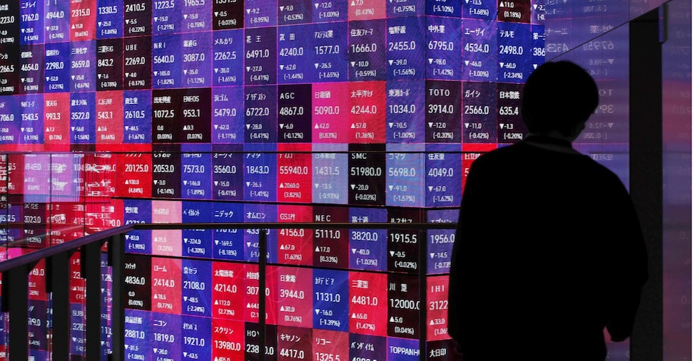 Borsa, Europa alla finestra aspettando il taglio Fed. A Milano in coda Moncler, sprint Finecobank Borsa, Europa alla finestra aspettando il taglio Fed. A Milano in coda Moncler, sprint Finecobank