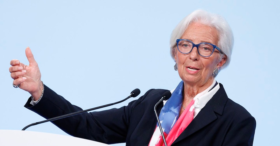 Lagarde: «Colpita da sviluppo e gestione finanze pubbliche dell’Italia, ma la mancata ratifica del Mes è un problema» Lagarde: «Colpita da sviluppo e gestione finanze pubbliche dell’Italia, ma la mancata ratifica del Mes è un problema»