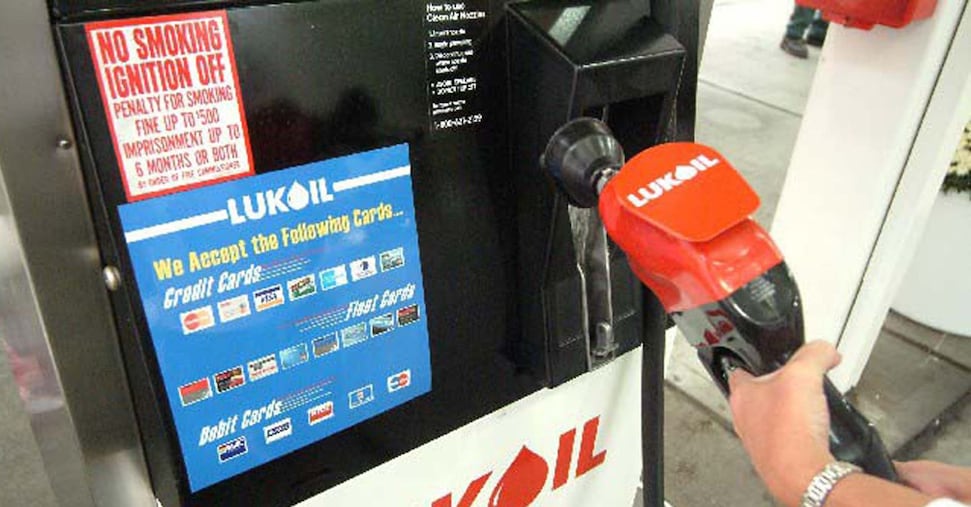 Ucraina, Zelensky: «Sanzioni a compagnie petrolifere funzionano, Russia verso perdite per 50 mld $»