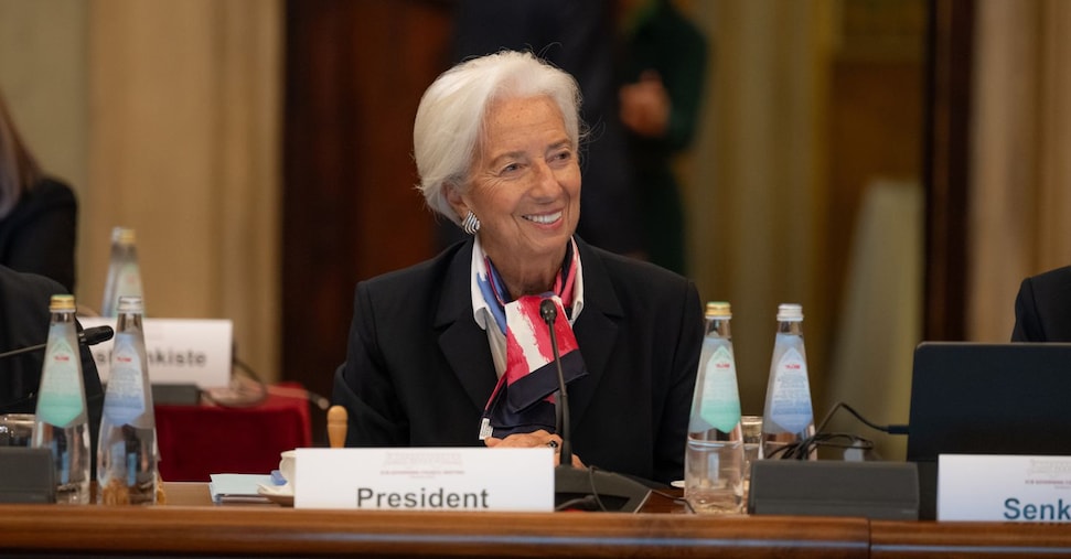 La Bce lascia i tassi fermi al 2%, come da attese