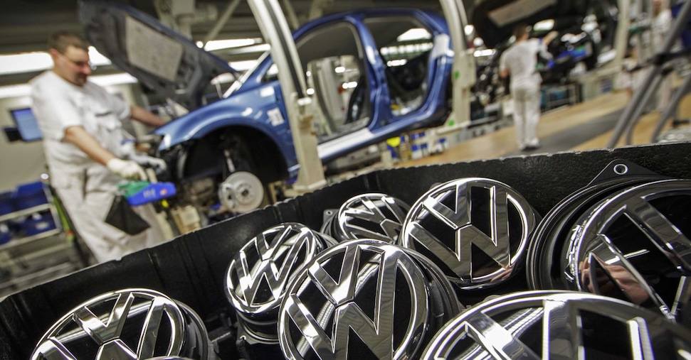 Volkswagen, terzo trimestre in rosso per 1,3 miliardi. Stime confermate Volkswagen, terzo trimestre in rosso per 1,3 miliardi. Stime confermate