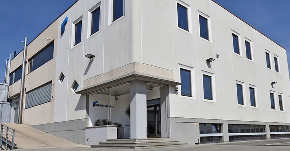 Rwm: la fabbrica di droni e armamenti bellici tra proteste, ricorsi e investimenti per oltre 140 milioni