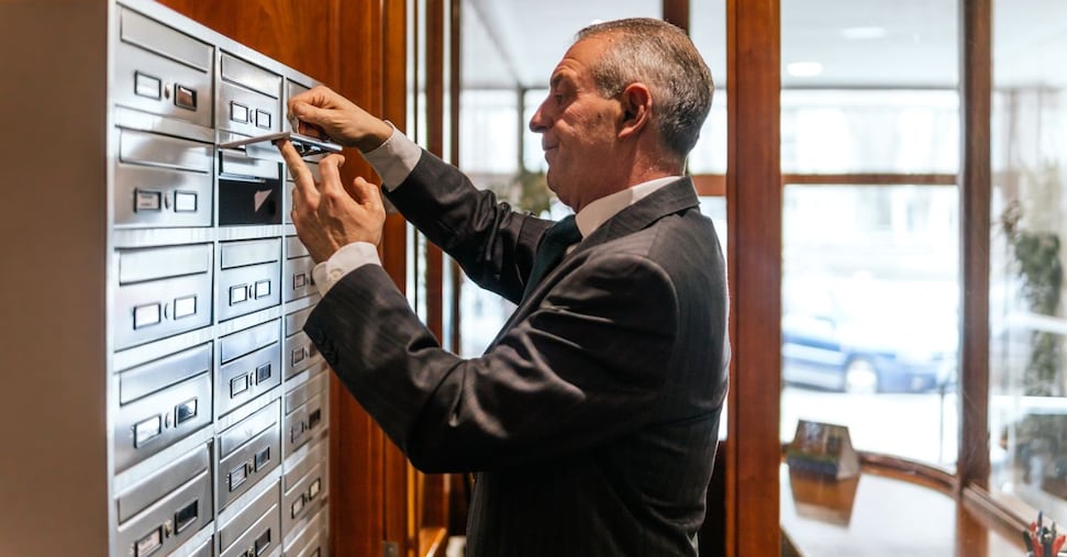 Condomini, a portieri e addetti alle pulizie un aumento di 209 euro Condomini, a portieri e addetti alle pulizie un aumento di 209 euro