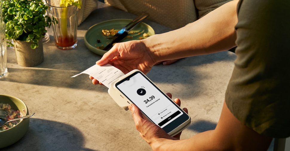 Pagamenti digitali, in bar e ristoranti quasi una transazione su due Pagamenti digitali, in bar e ristoranti quasi una transazione su due