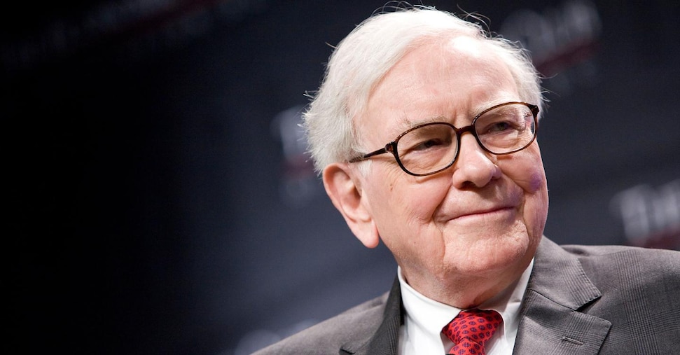 Berkshire, l’ultima trimestrale con Buffett brilla per prudenza: liquidità record