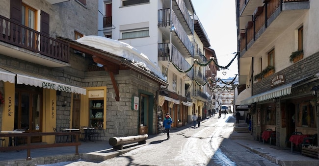 Uno scorcio di Courmayeur, ambita meta turistica valdostana