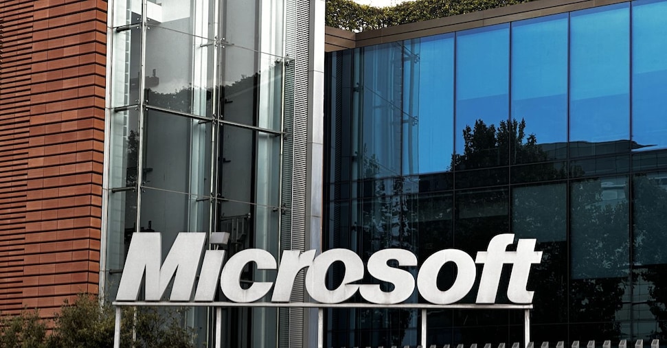 Microsoft, non solo cloud: dai servizi per le imprese arriva la spinta ai profitti