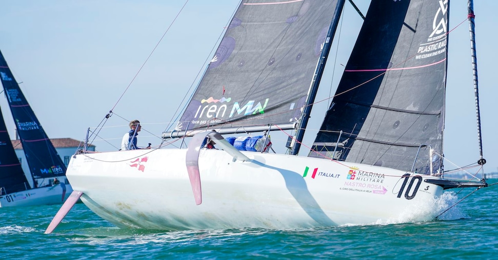 Al via da Genova la regata non stop verso Venezia