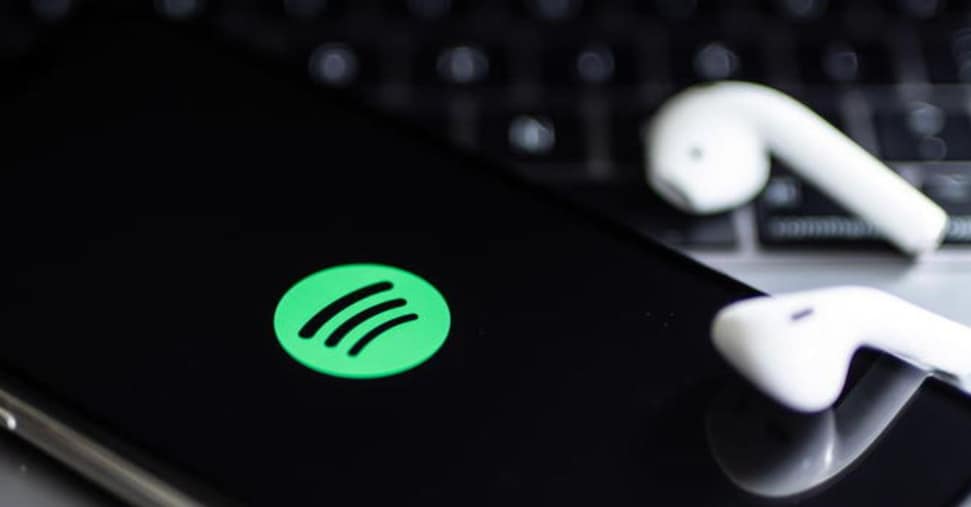 Spotify chiude il trimestre oltre le attese
