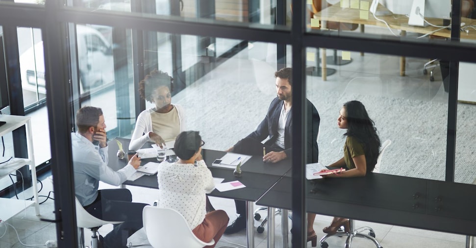 La gestione del tempo in una negoziazione: tre tecniche chiave