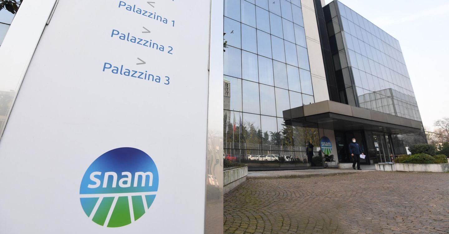 Snam: Utile Netto e Ebitda in Crescita, Previsioni per il 2025 Riviste al Rialzo