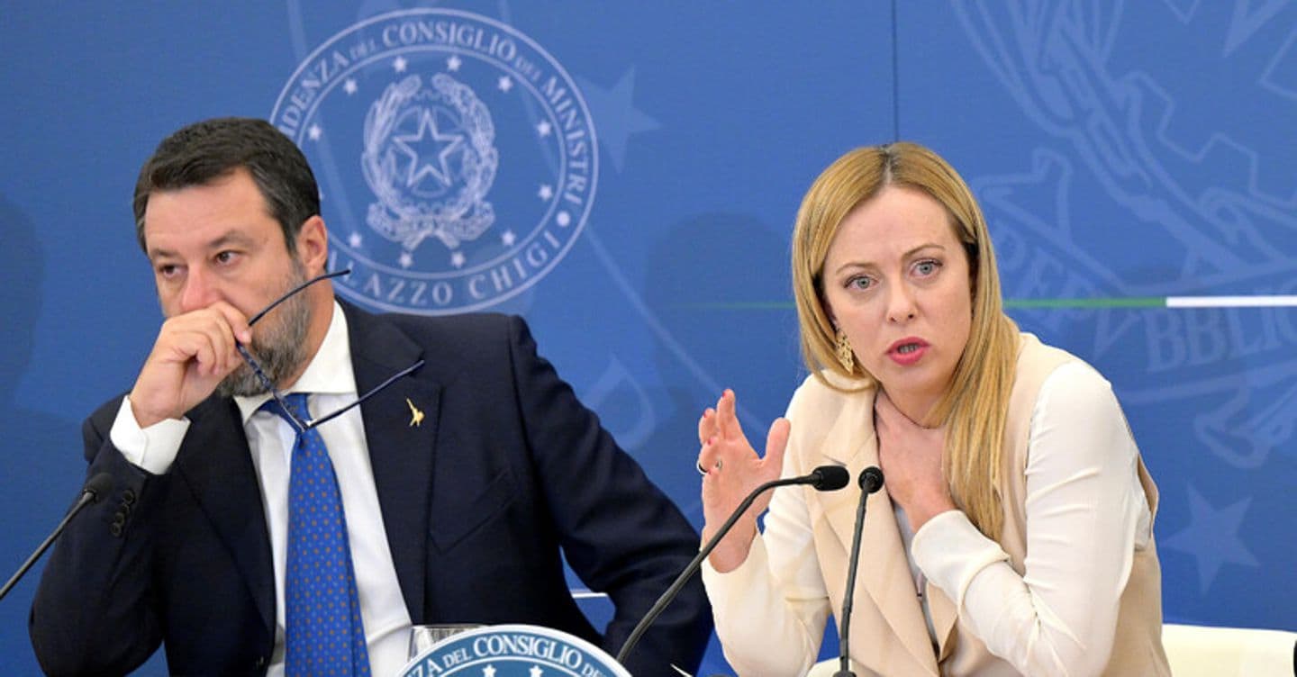 https://i2.res.24o.it/images2010/S24/Documenti/2025/11/06/Immagini/Ritagli/salvini_meloni-U04801188510EWH-1440x752@IlSole24Ore-Web.jpg