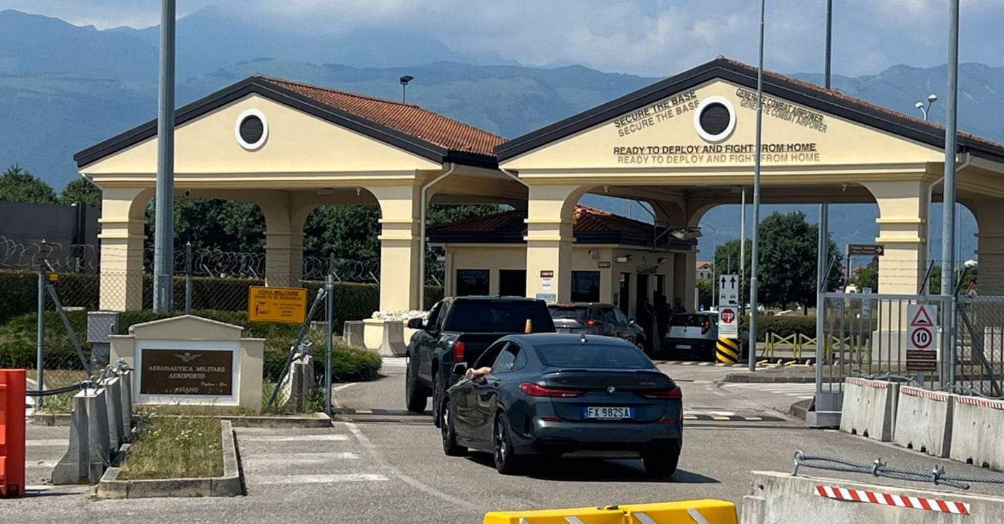 Shutdown Usa, si teme fino al 20% di voli cancellati. Repubblicani respingono offerta democratici