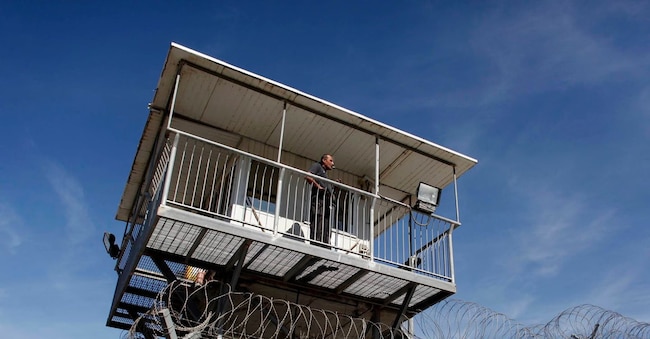 TYorretta di guardia del carcere di Rakefet