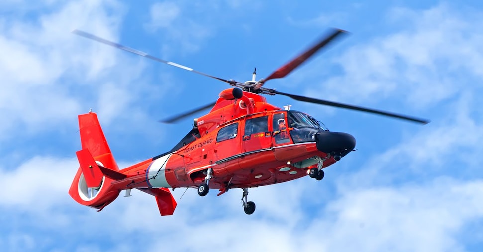 Proseguono le ricerche dell’elicottero precipitato tra Marche, Toscana ed Emilia-Romagna. A bordo due toscani