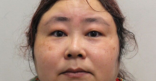 Una foto senza data pubblicata dal Metropolitan Police Service (MPS) il 29 settembre 2025 a Londra mostra la cittadina cinese Zhimin Qian, alias Yadi Zhang, condannata per il suo ruolo in una frode multimiliardaria in Bitcoin, mentre posa per una fotografia. (Photo by Metropolitan Police / AFP) / RESTRICTED TO EDITORIAL USE - MANDATORY CREDIT "AFP PHOTO / METROPOLITAN POLICE" - HANDOUT - NO MARKETING NO ADVERTISING CAMPAIGNS - DISTRIBUTED AS A SERVICE TO CLIENTS