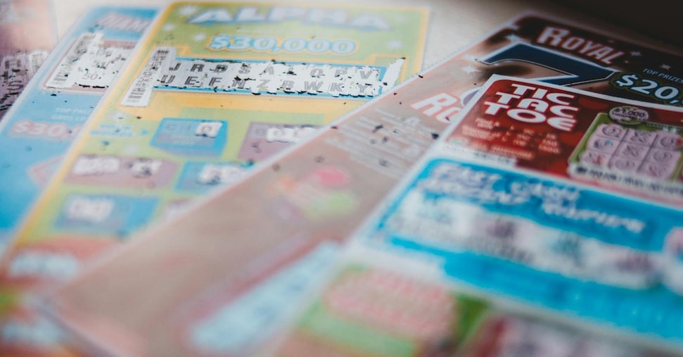 Mega Millions, il jackpot vola a 965 milioni di dollari: venerdì l’estrazione record