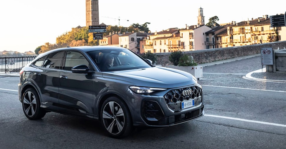 Audi Q5 e-hybrid、フリート向けにカスタマイズされたプラグイン SUV