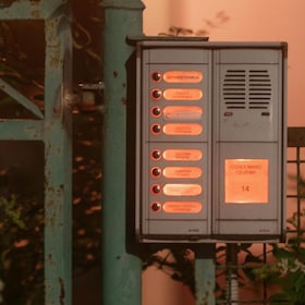 immagine non disponibile