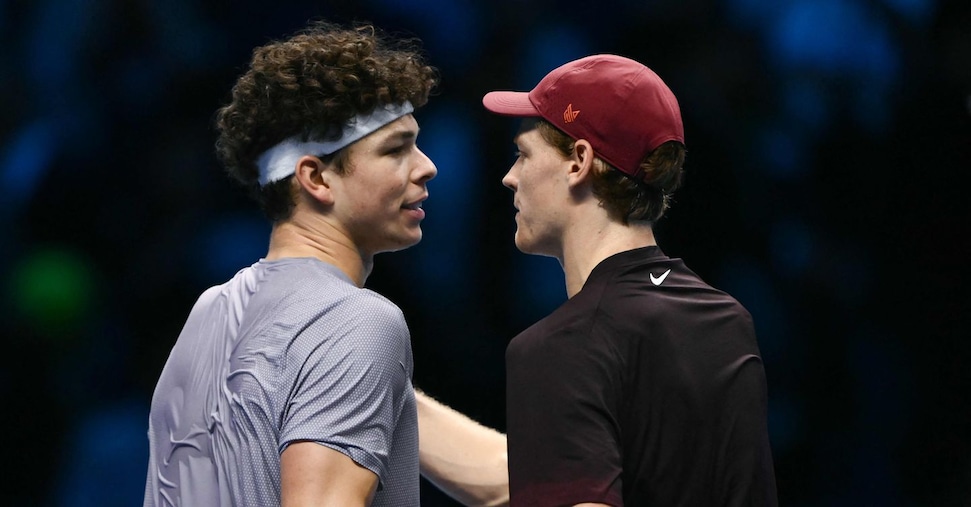 Sinner batte Shelton e vola in semifinale contro De Minaur