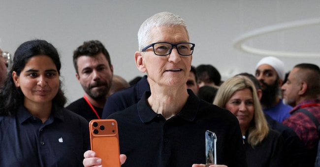  Apple CEO Tim Cook REUTERS/Manuel Orbegozo/File Photo